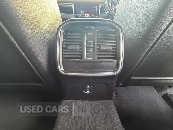 Used Porsche Macan 2020 for sale - 77041152: Photo 13