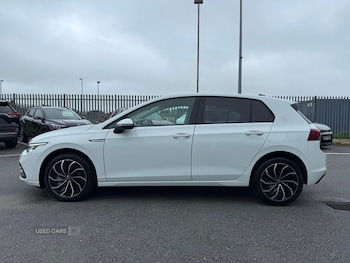 Used Volkswagen Golf 2023 for sale - 75233306: Photo