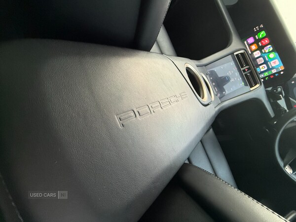 Used Porsche Taycan 2022 for sale - 76608758: Photo 16