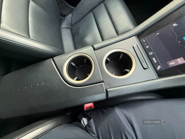 Used Porsche Taycan 2022 for sale - 76608758: Photo 25