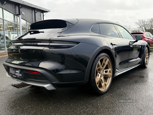 Used Porsche Taycan 2022 for sale - 76608758: Photo 8