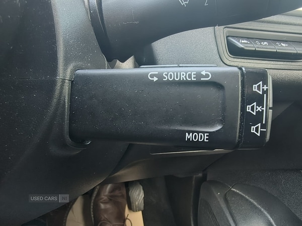 Used Renault Captur 2021 for sale - 77971135: Photo 17