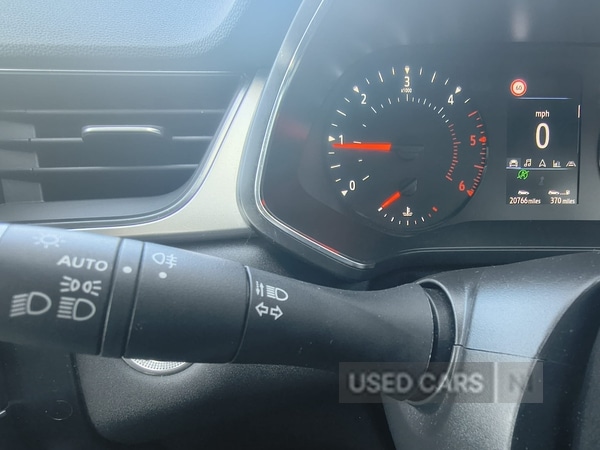 Used Renault Captur 2021 for sale - 77971135: Photo 24