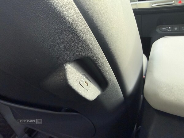 Used Kia EV3 2024 for sale - 76419335: Photo 13