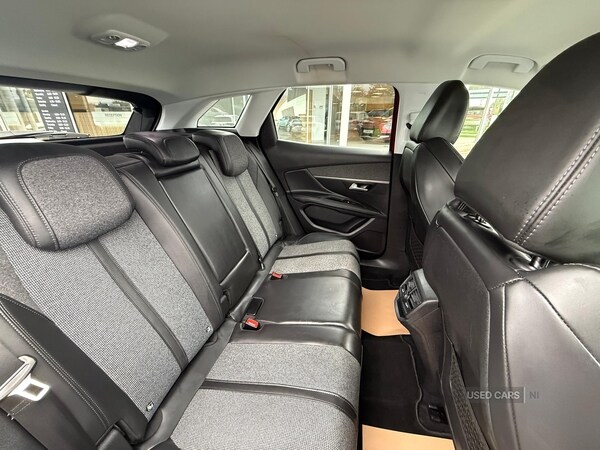 Used Peugeot 3008 2018 for sale - 76308633: Photo 10