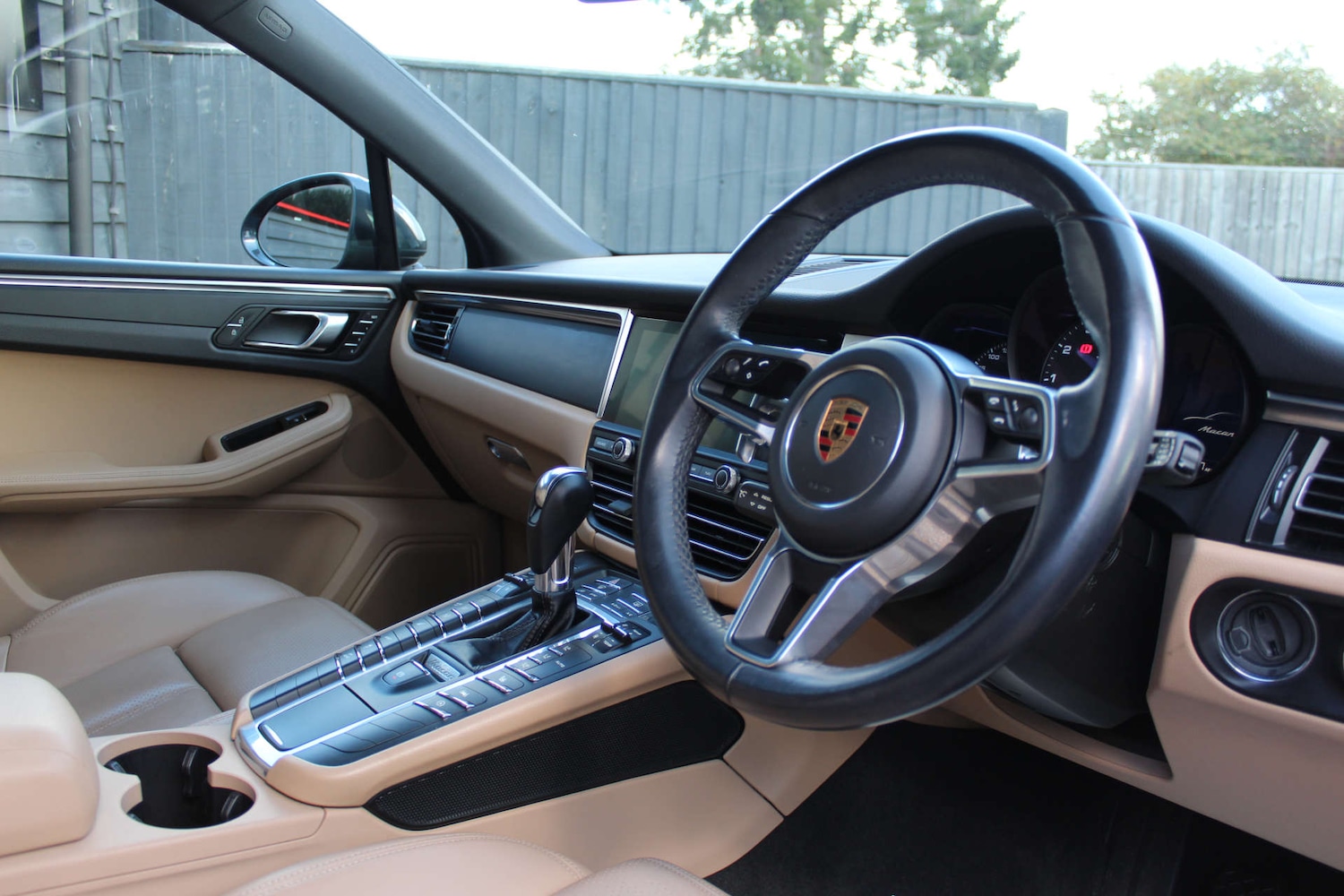 Used Porsche Macan 2018 for sale - 77578921: Photo 5