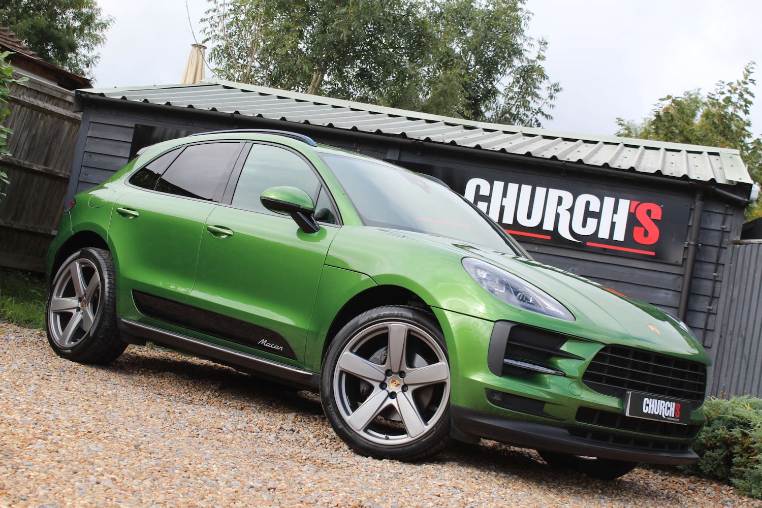 Used Porsche Macan 2021 for sale - 76724021: Photo 2