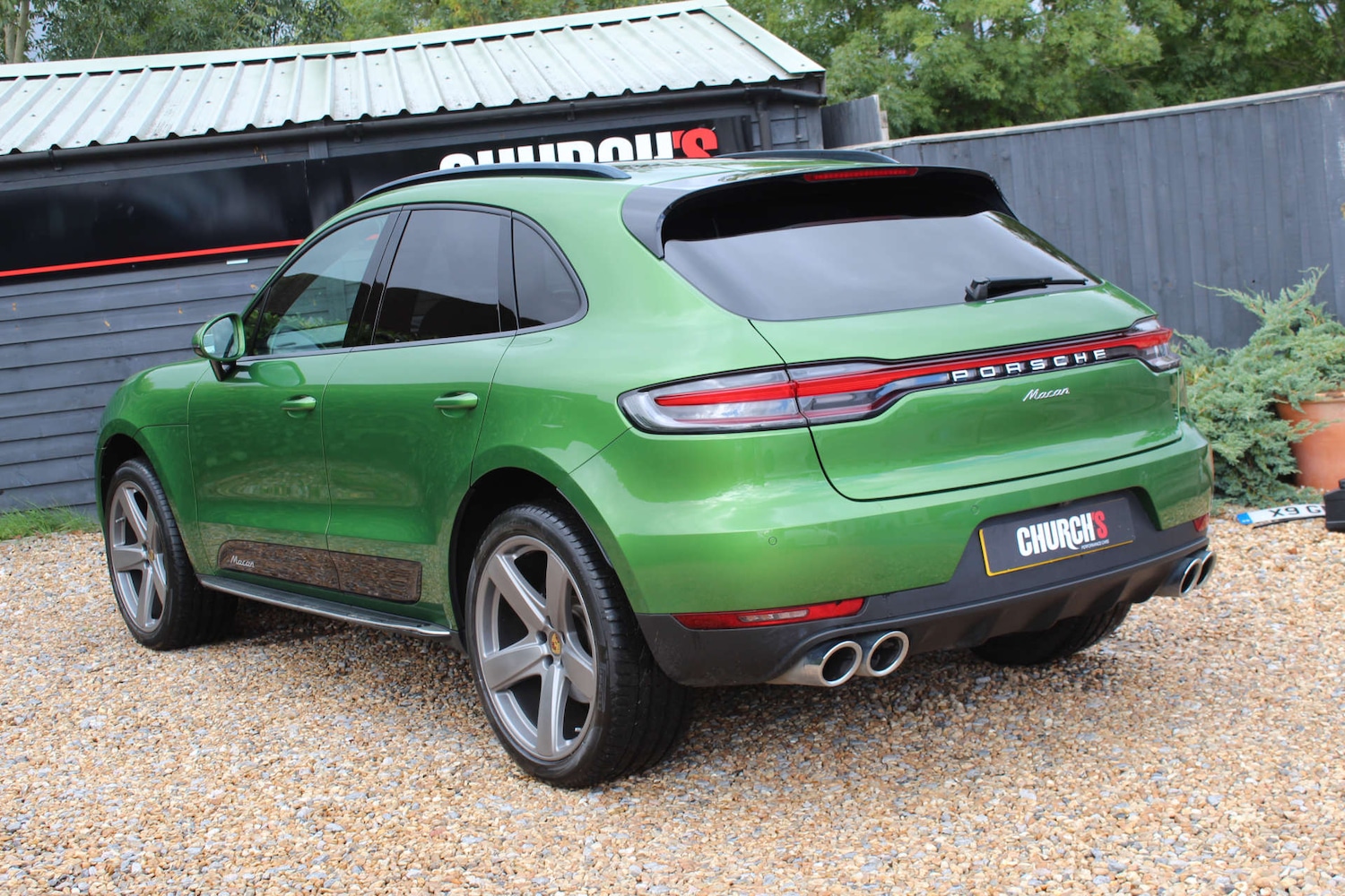 Used Porsche Macan 2021 for sale - 76724021: Photo 21