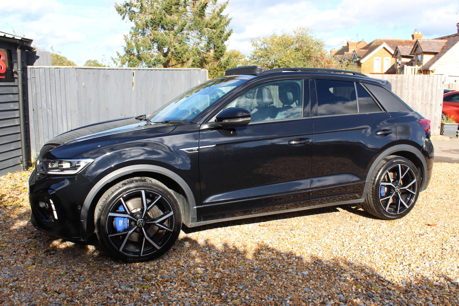 Used Volkswagen T-Roc 2024 for sale - 76367338: Photo 16