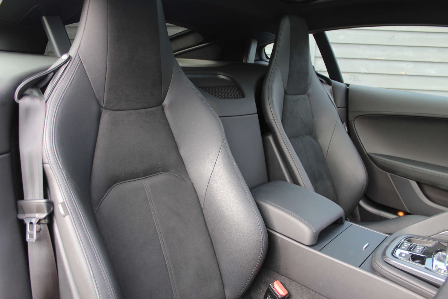 Used Jaguar F-Type 2020 for sale - 76611735: Photo 7