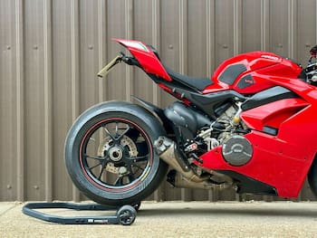 Used Ducati Panigale 2018 for sale - bike-79787955: Photo