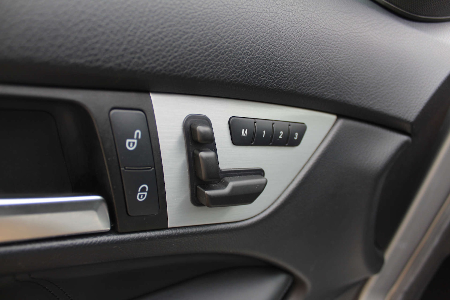Used Mercedes-Benz C-Class 2013 for sale - 76144455: Photo 22