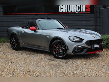 Used Abarth 124 Spider 2017 for sale - 76243999: Photo