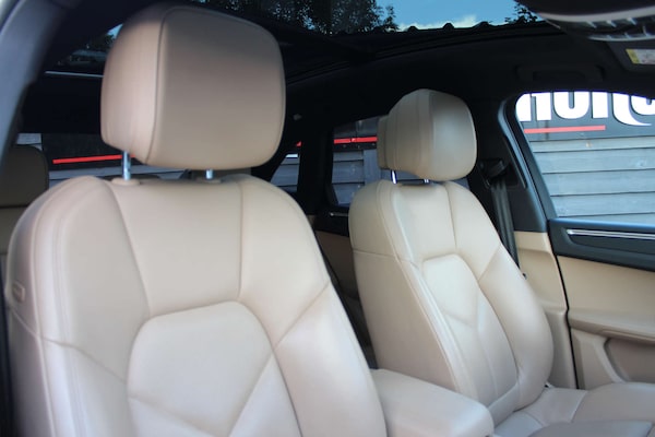 Used Porsche Macan 2018 for sale - 75762095: Photo 9