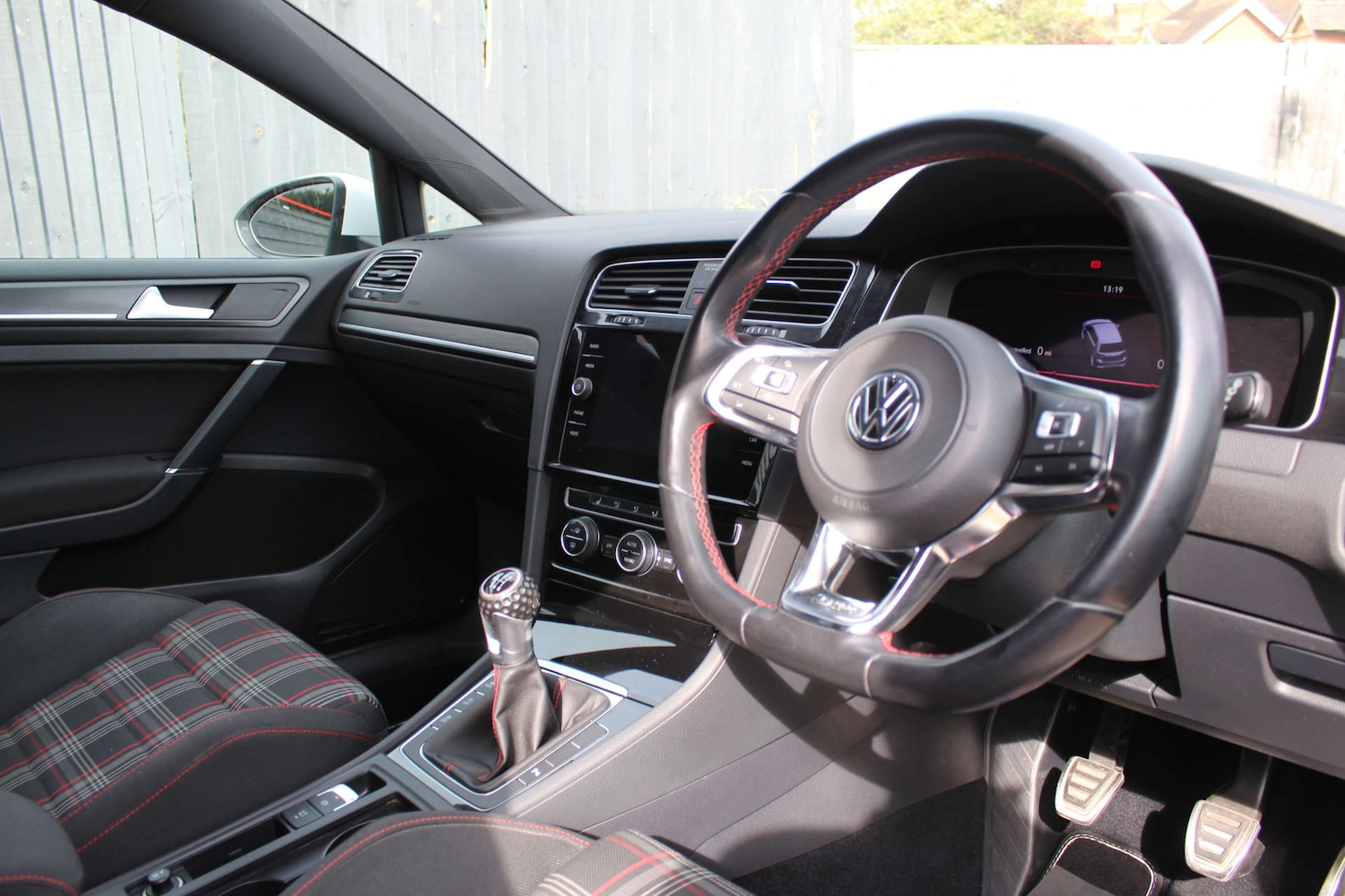 Used Volkswagen Golf 2019 for sale - 76601581: Photo 4