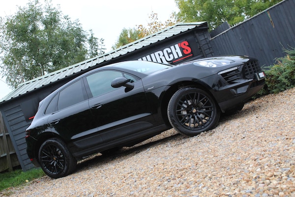 Used Porsche Macan 2015 for sale - 76243328: Photo 1