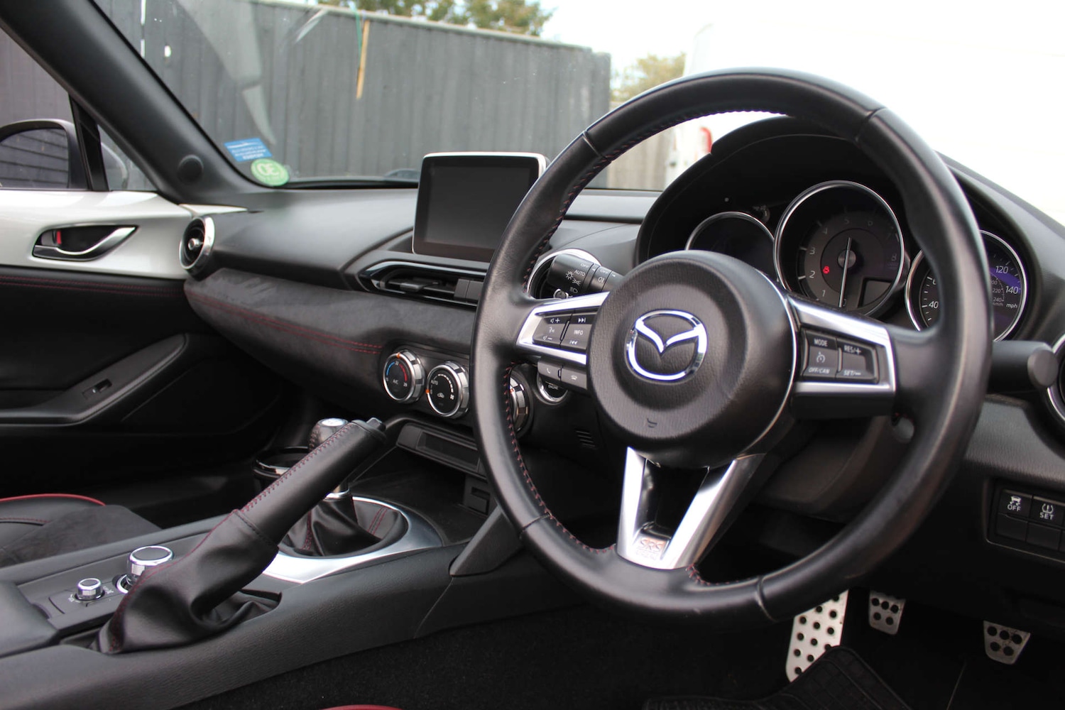Used Mazda MX-5 2016 for sale - 76469544: Photo 5