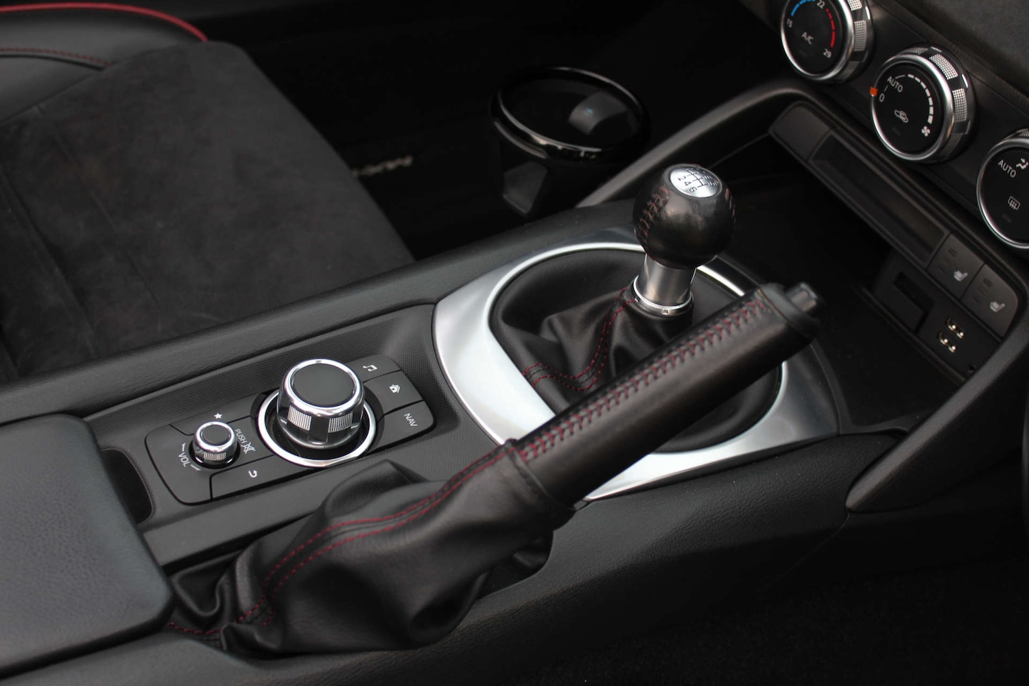 Used Mazda MX-5 2016 for sale - 76469544: Photo 6