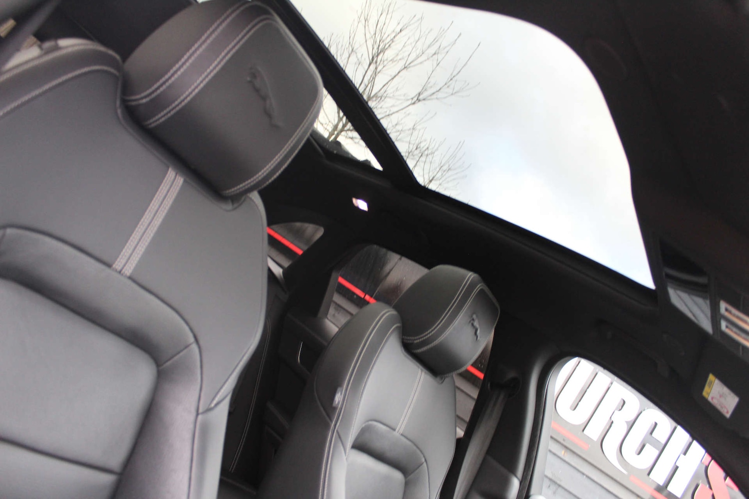 Used Jaguar F-Pace 2022 for sale - 76724007: Photo 8