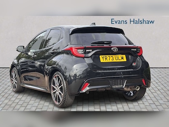 Used Toyota Yaris 2023 for sale - 79118127: Photo