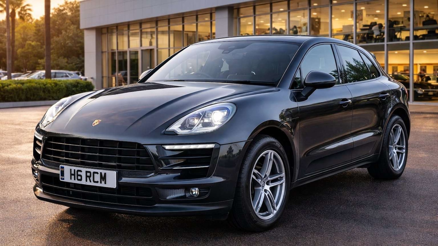Used Porsche Macan for sale - 78060291: Photo 1