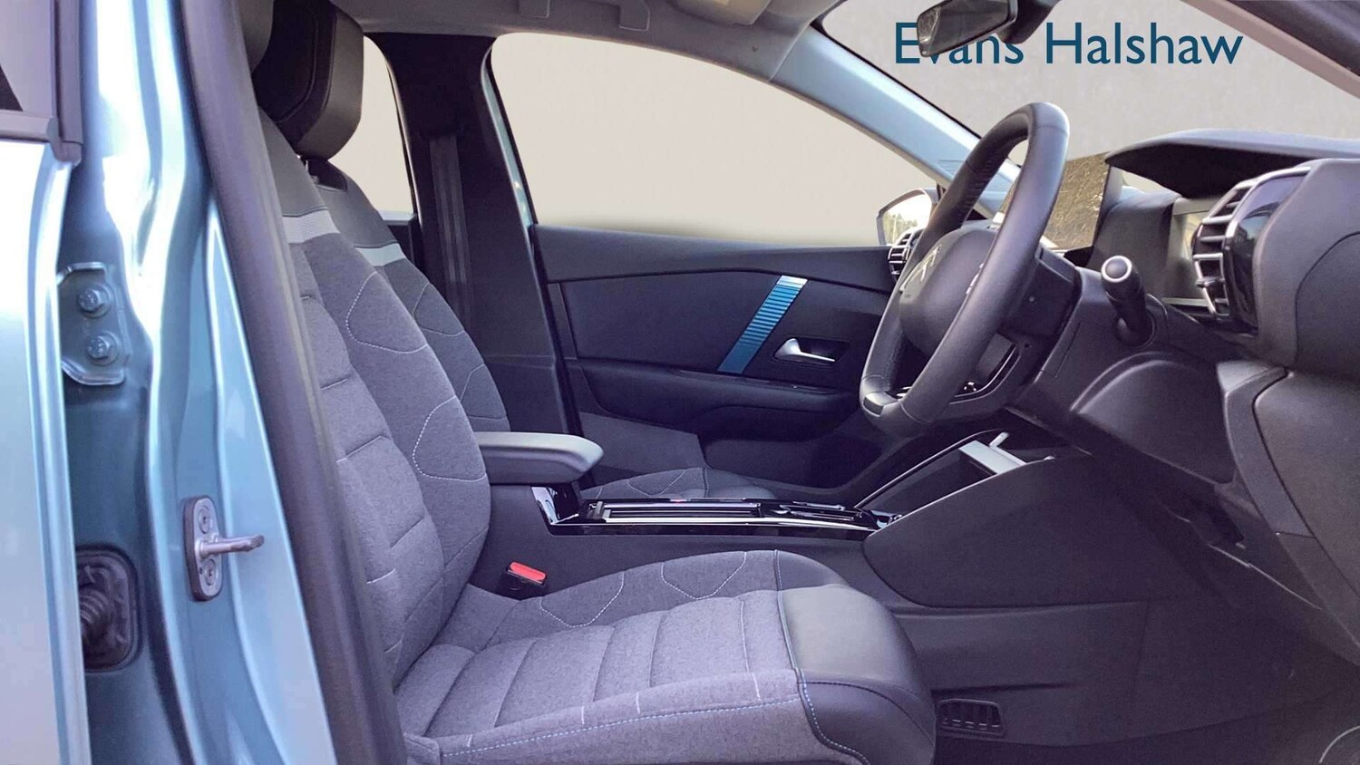 Used Citroen C4 2022 for sale - 77943107: Photo 3