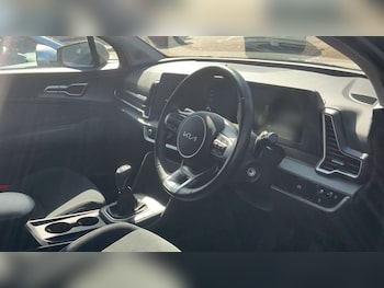 Used Kia Sportage 2023 for sale - 79556144: Photo