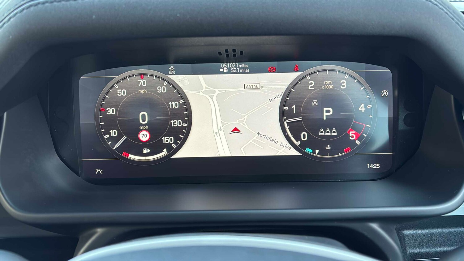 Used Land Rover Defender 2021 for sale - 77857674: Photo 14