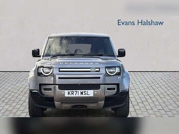 Used Land Rover Defender 2021 for sale - 77857674: Photo
