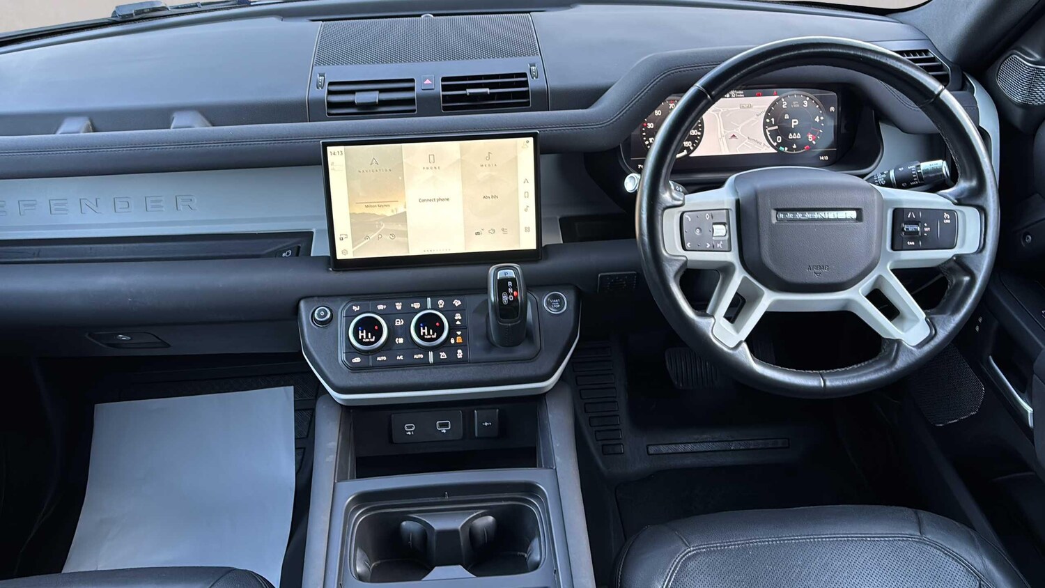 Used Land Rover Defender 2021 for sale - 77857674: Photo 7