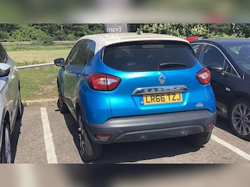 Used Renault Captur 2017 for sale - 78464851: Photo
