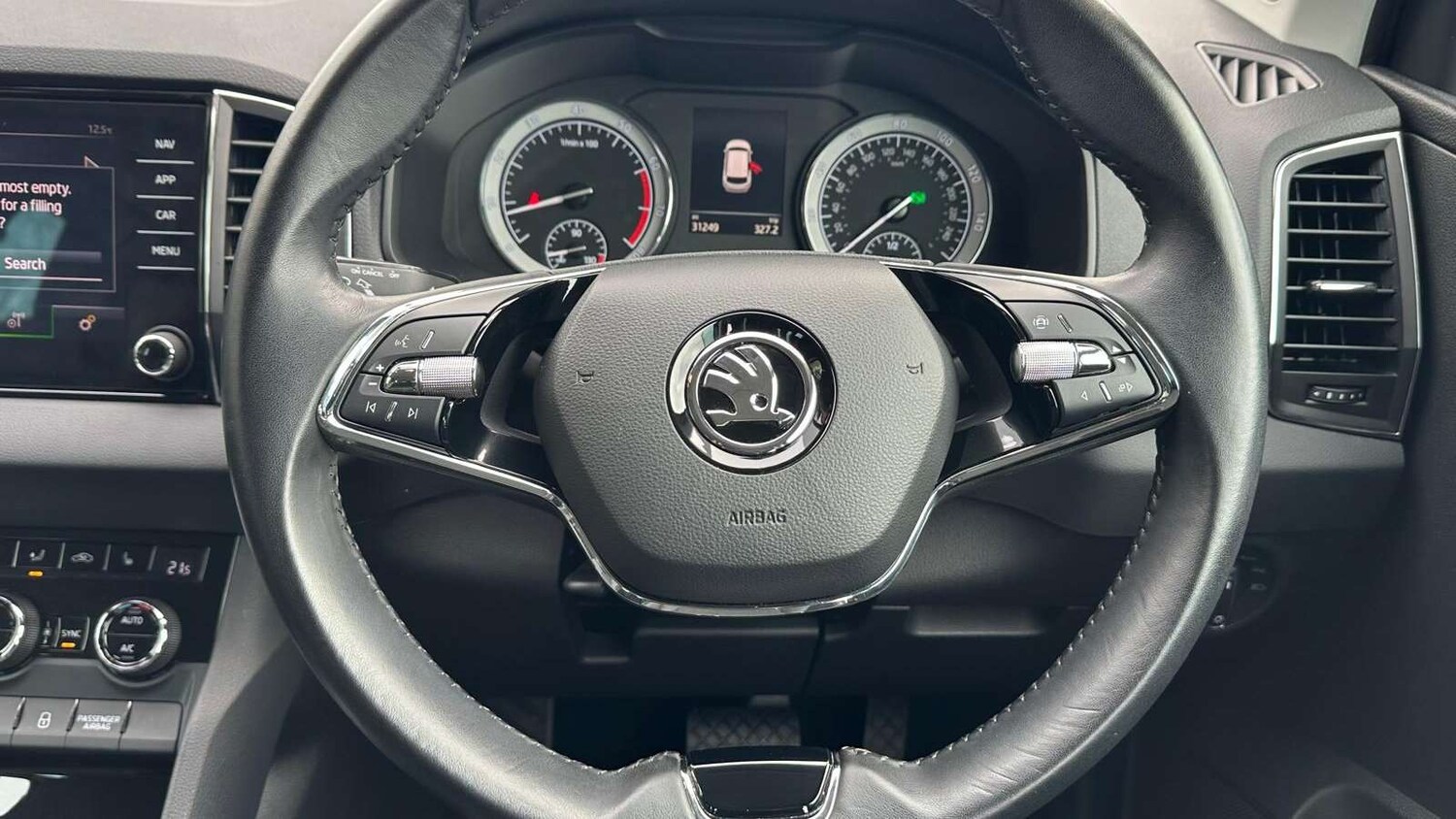 Used Skoda Karoq 2021 for sale - 77858919: Photo 23