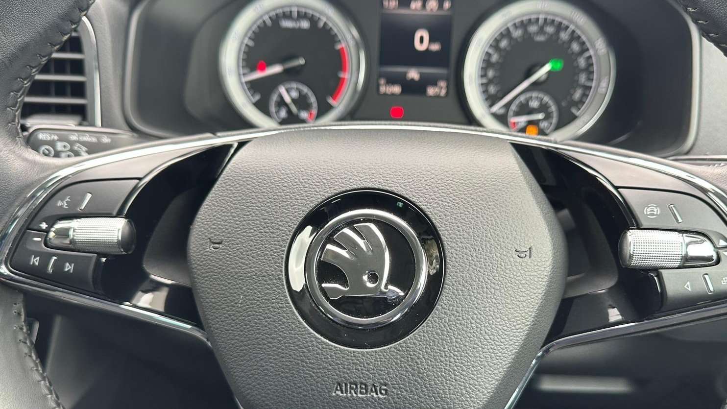 Used Skoda Karoq 2021 for sale - 77858919: Photo 9