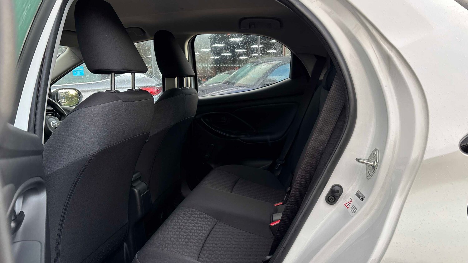 Used Toyota Yaris 2023 for sale - 77858812: Photo 10