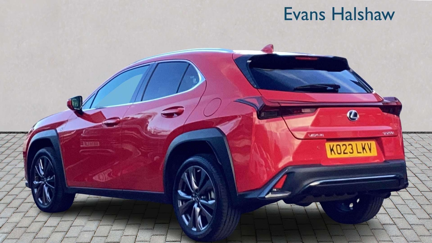 Used Lexus UX 2023 for sale - 77857819: Photo 2