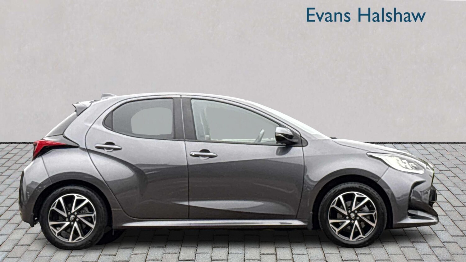 Used Toyota Yaris for sale - 77857367: Photo 6