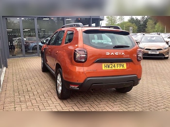 Used Dacia Duster 2024 for sale - 78303060: Photo