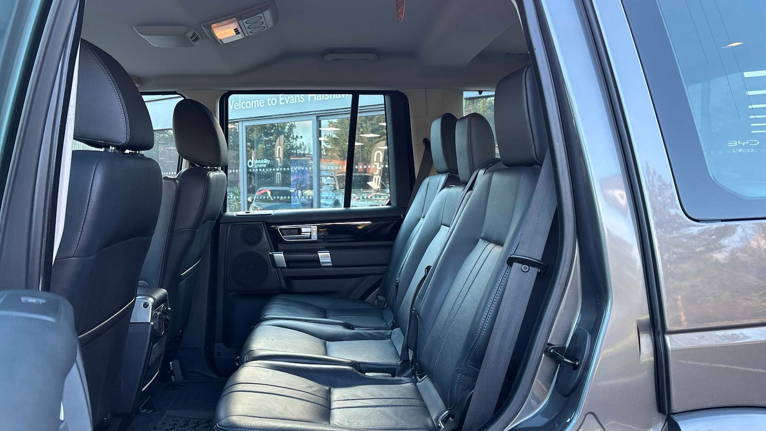 Used Land Rover Discovery 2015 for sale - 77859432: Photo 10