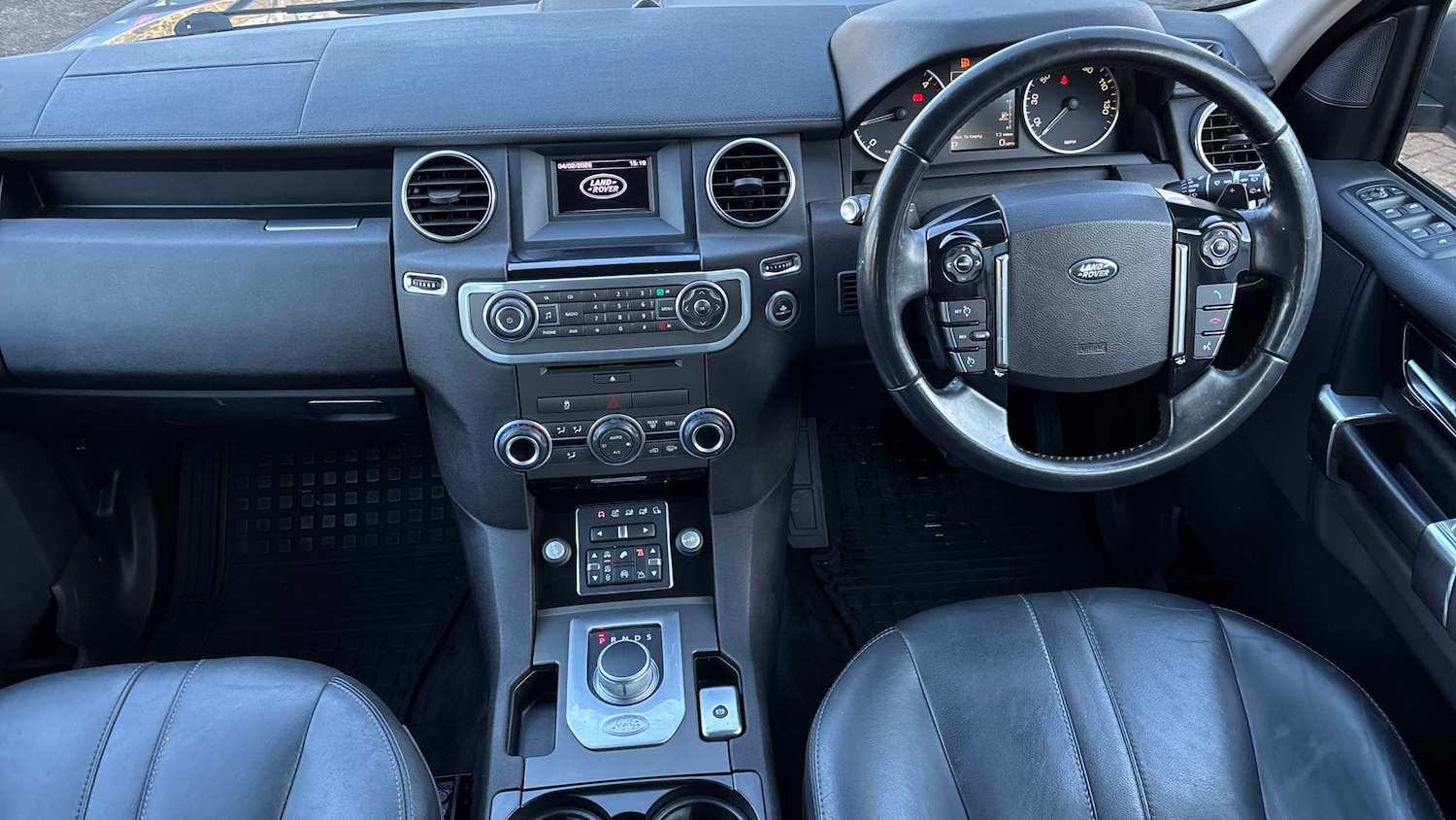 Used Land Rover Discovery 2015 for sale - 77859432: Photo 8