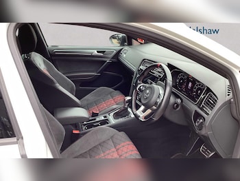 Used Volkswagen Golf 2020 for sale - 77862028: Photo