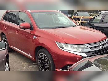 Used Mitsubishi Outlander 2016 for sale - 78216352: Photo