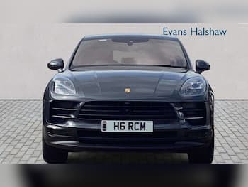 Used Porsche Macan 2018 for sale - 79745639: Photo