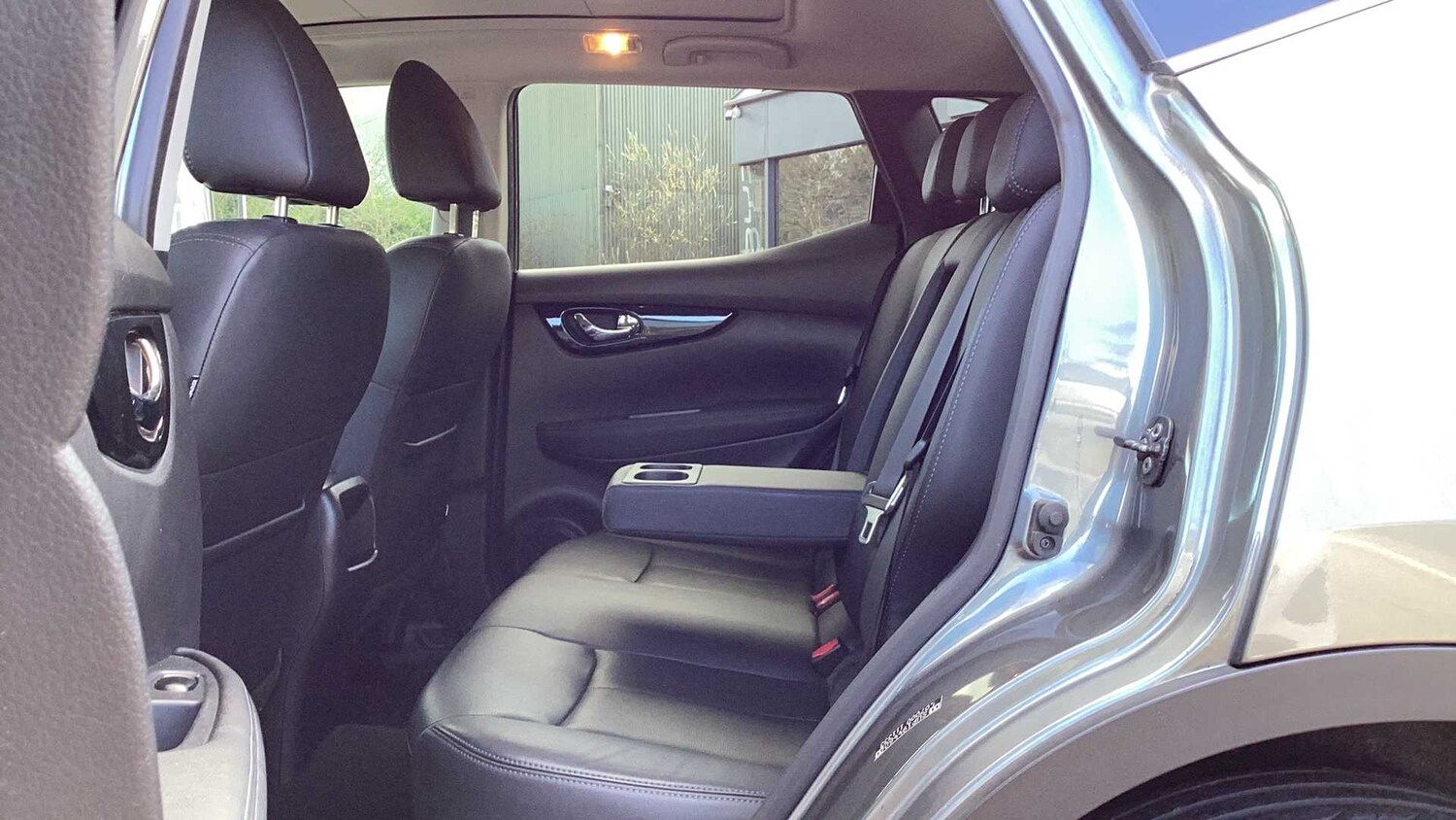 Used Nissan Qashqai for sale - 77860024: Photo 10