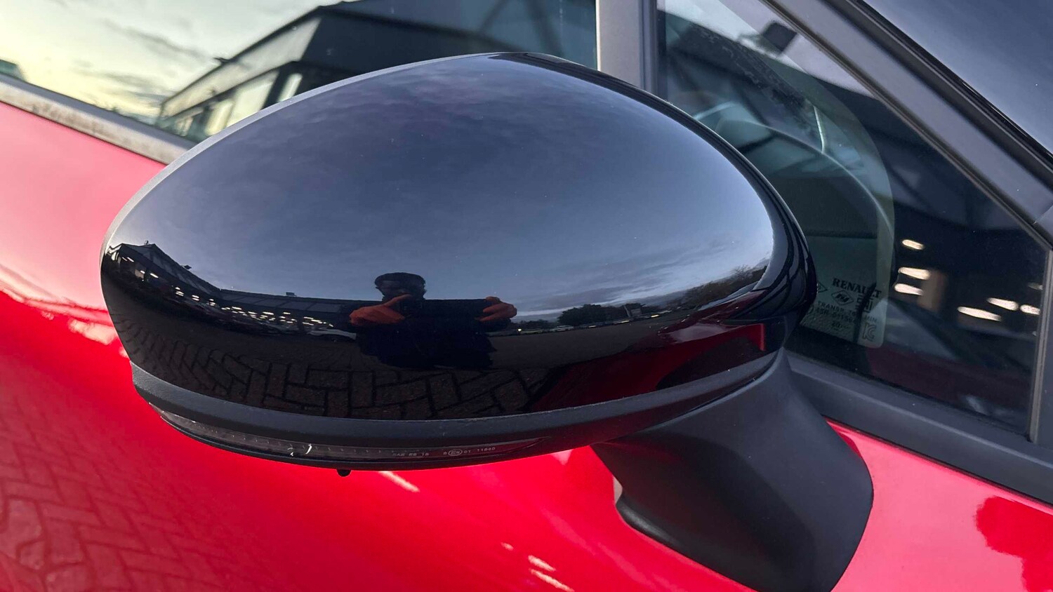 Used Renault Captur for sale - 77859780: Photo 16