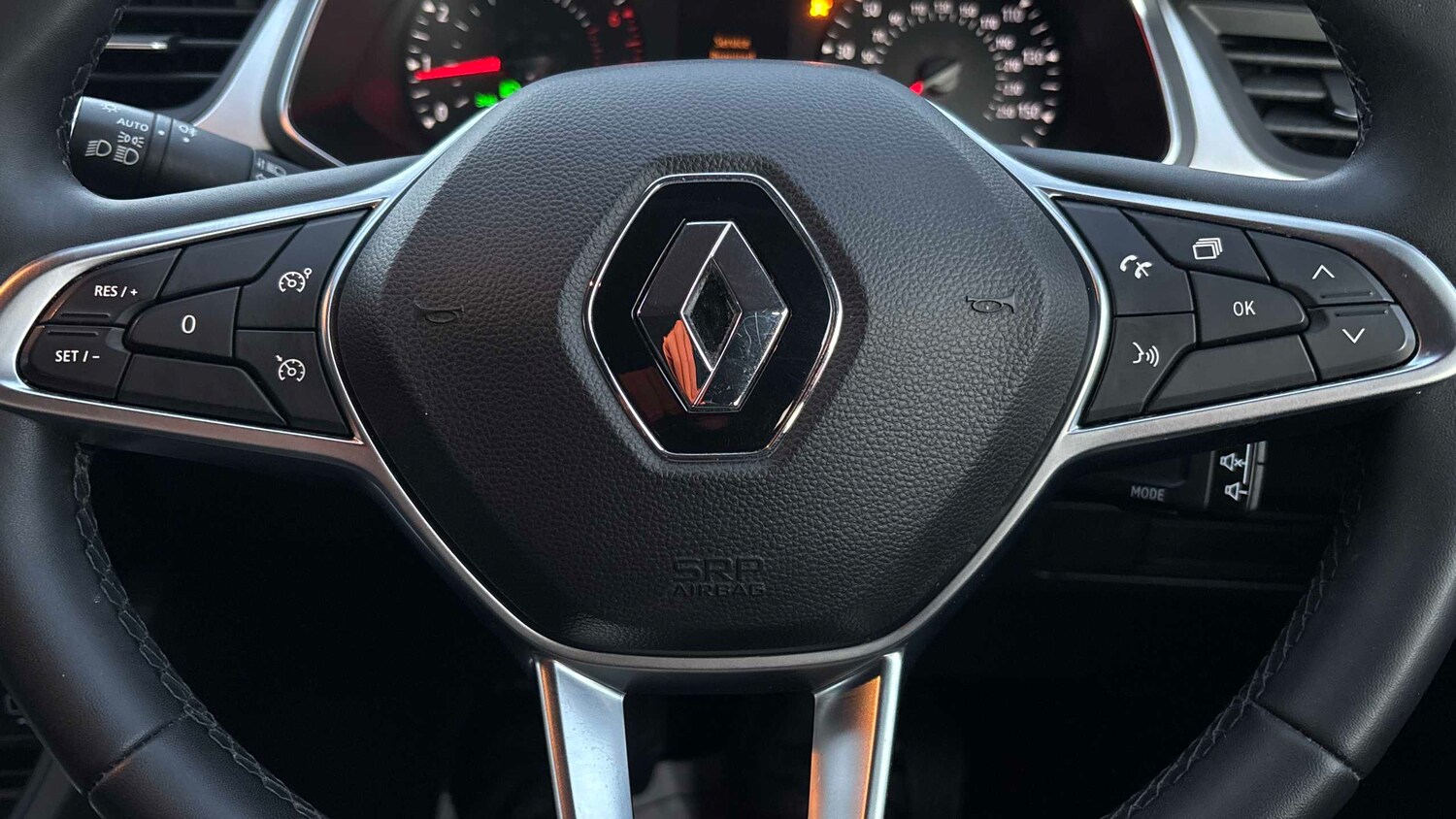 Used Renault Captur for sale - 77859780: Photo 20