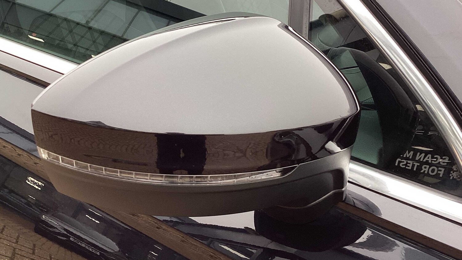 Used Volkswagen Tiguan 2021 for sale - 77858977: Photo 16