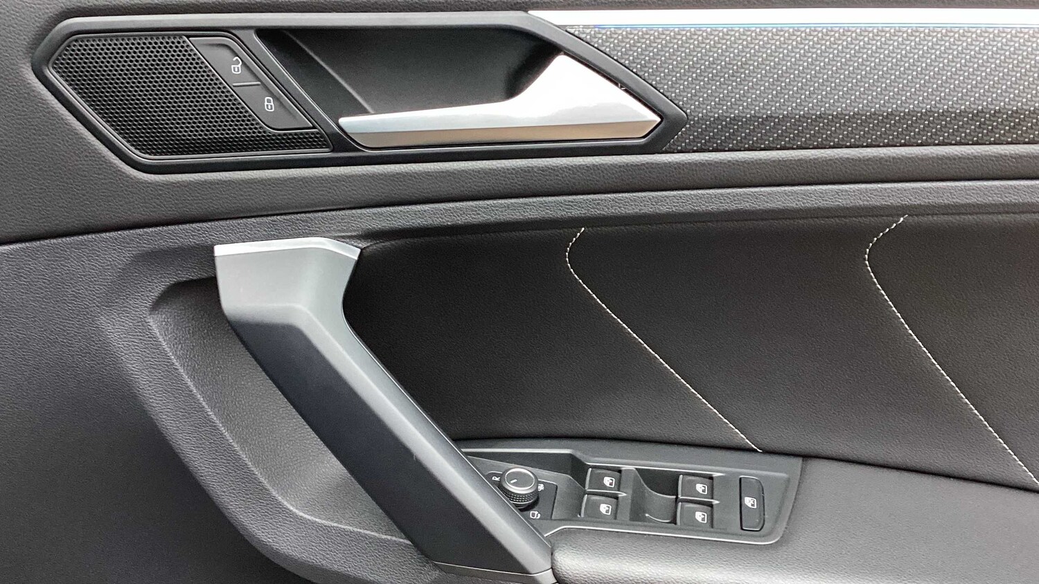 Used Volkswagen Tiguan 2021 for sale - 77858977: Photo 21