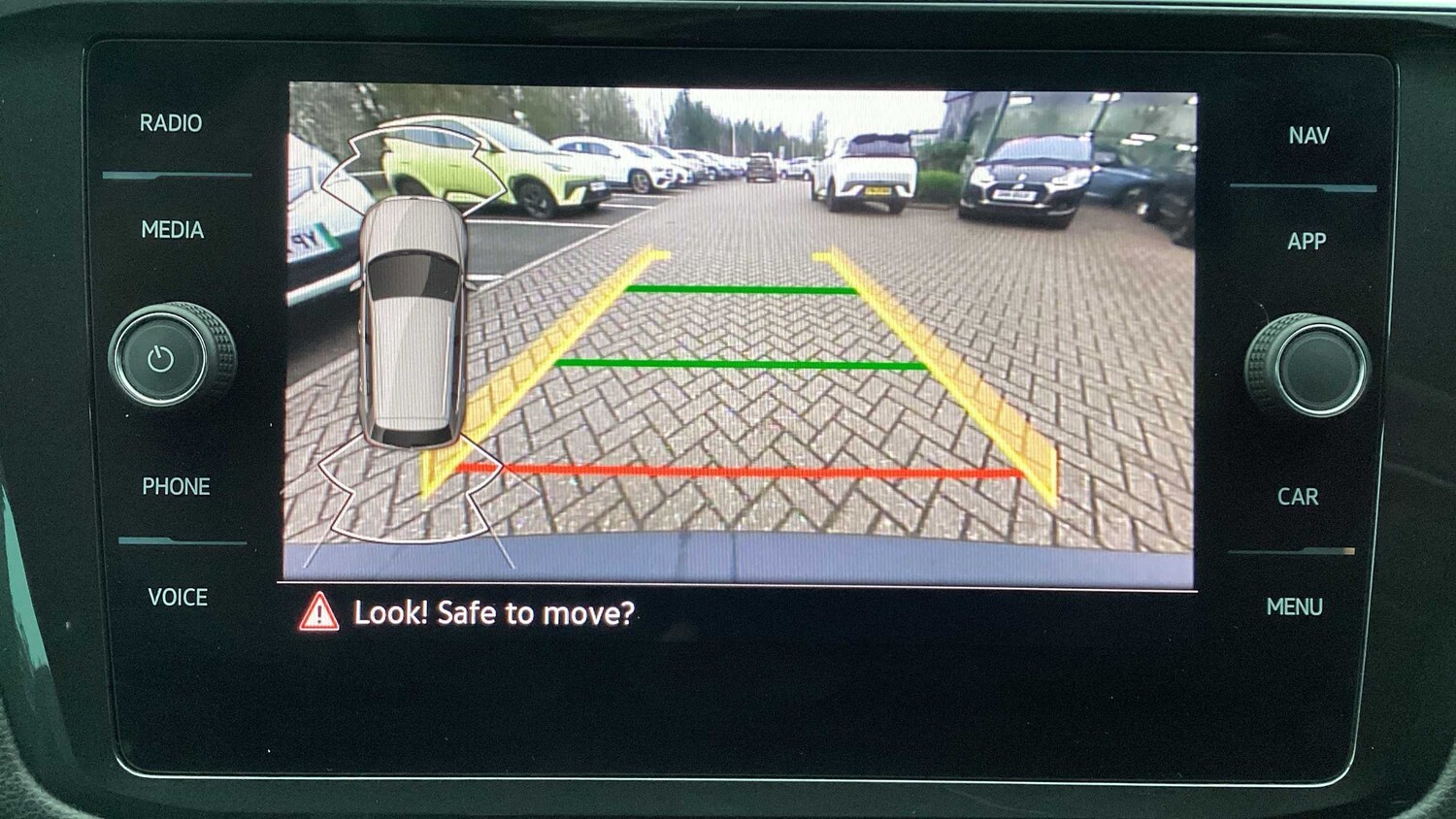 Used Volkswagen Tiguan 2021 for sale - 77858977: Photo 22