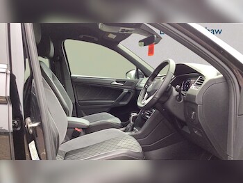 Used Volkswagen Tiguan 2021 for sale - 77858977: Photo