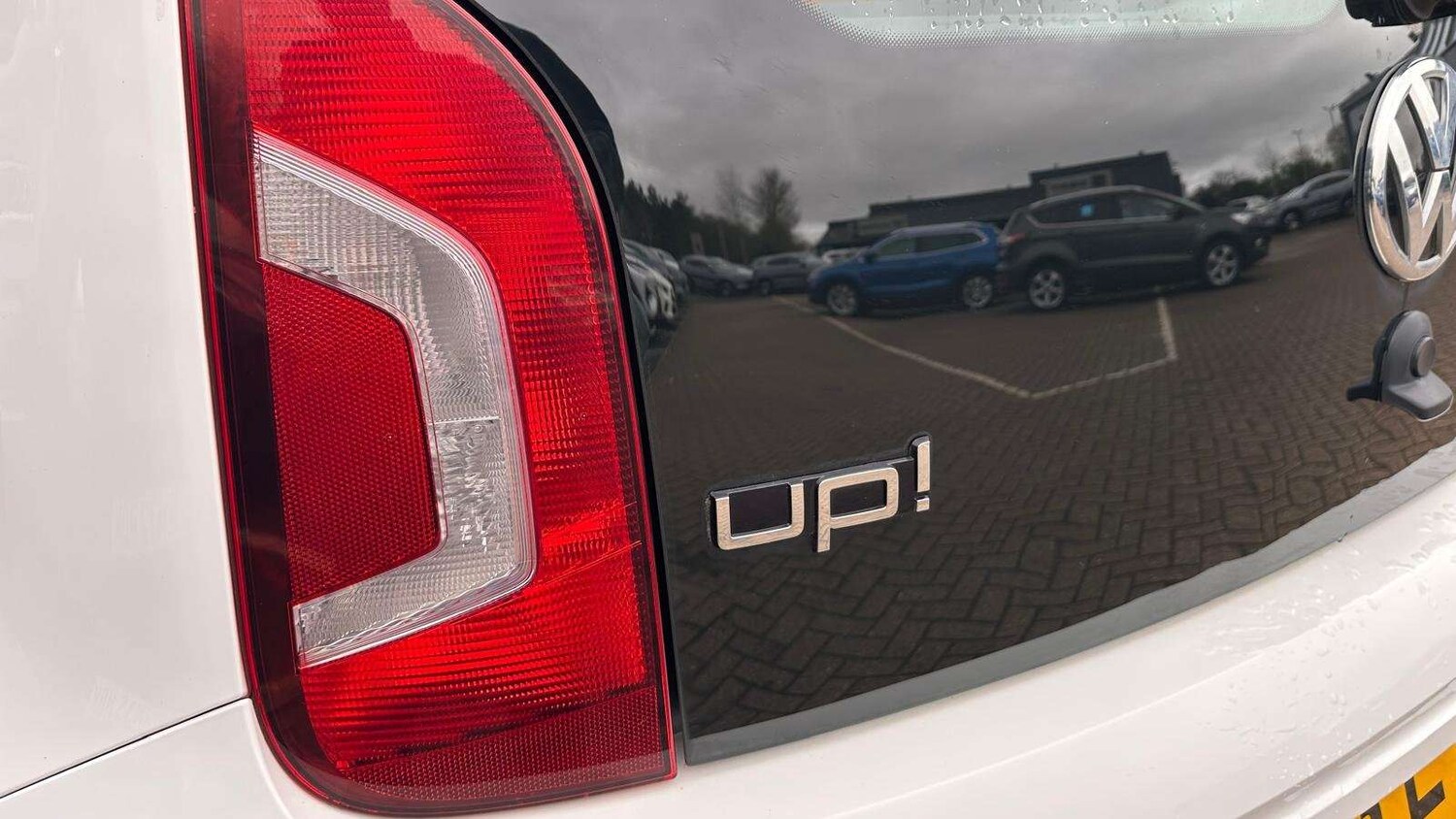 Used Volkswagen up! 2013 for sale - 77858169: Photo 11